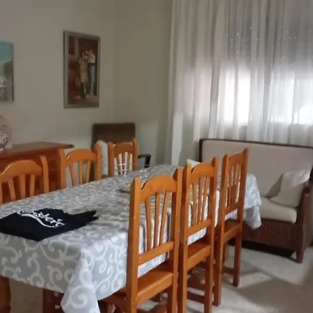 Con Piscina Privada Y Barbacoa *